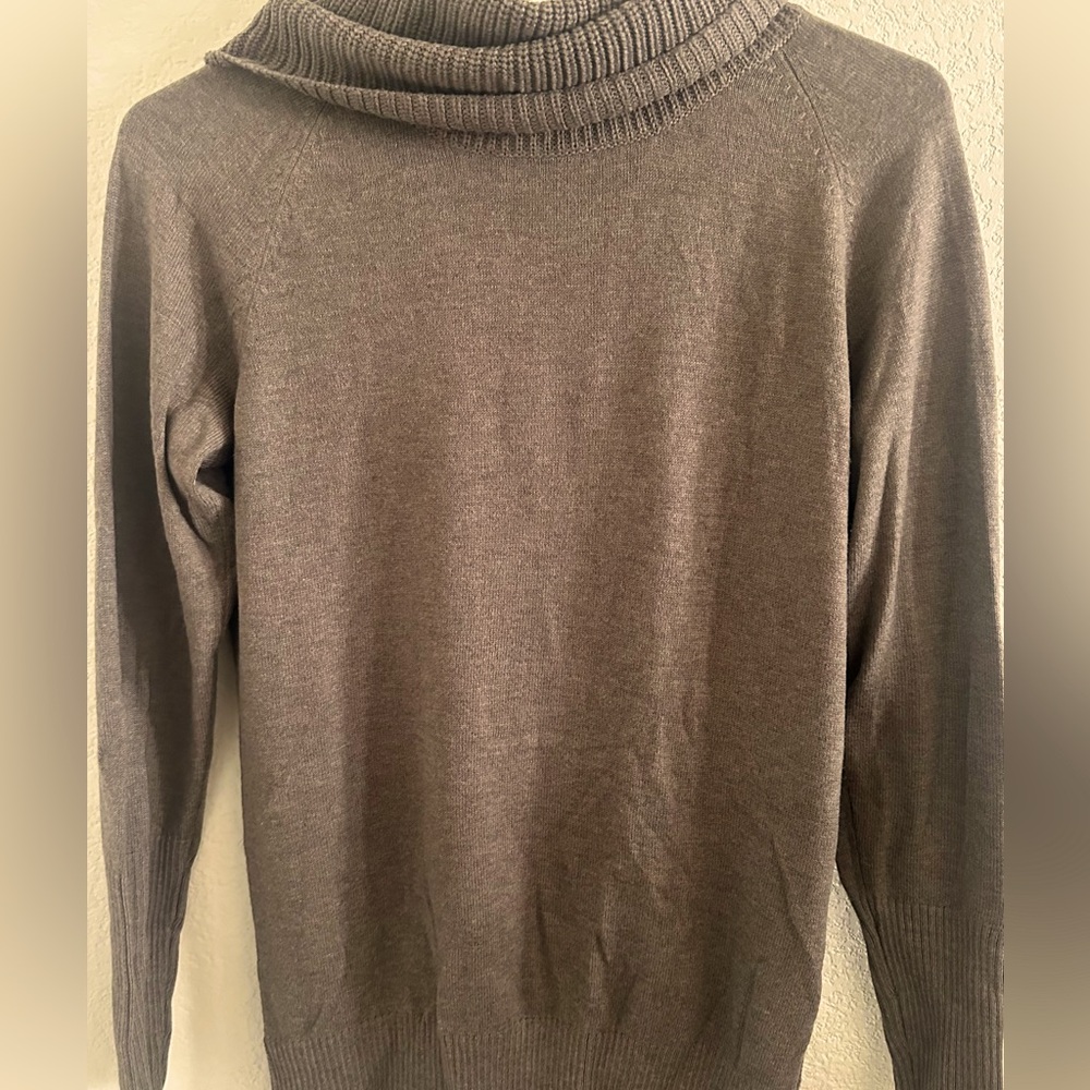 Long Sleeve Sweater Turtleneck